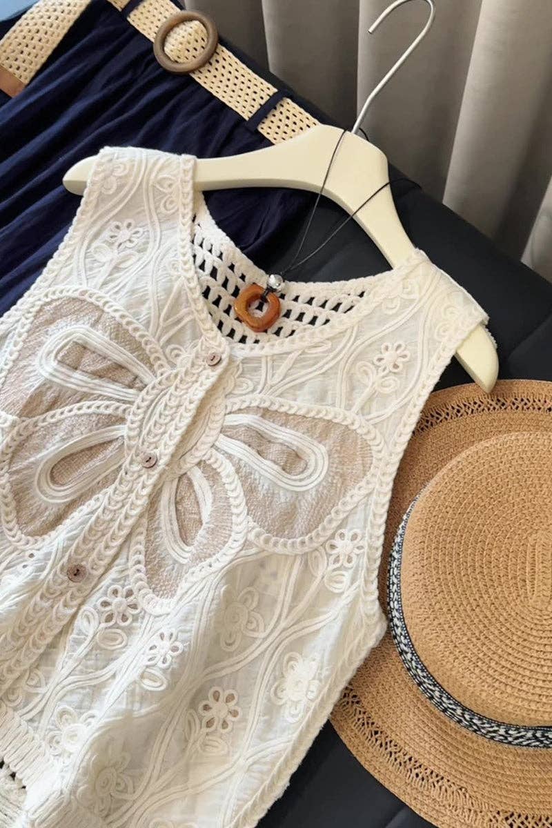 Buttoned Lace Top with Crochet Details: BEIGE / One Size
