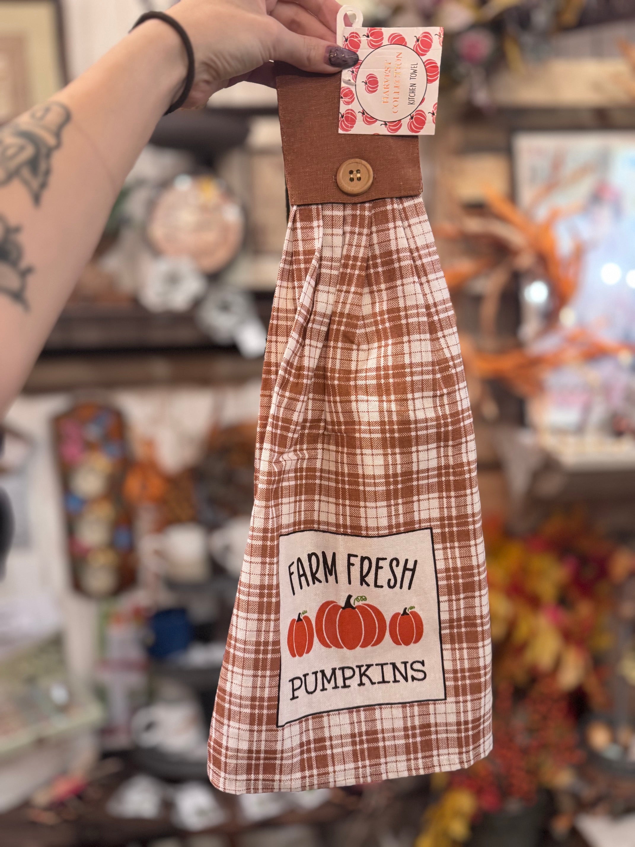 Farm Fresh Pumpkins Button Towel