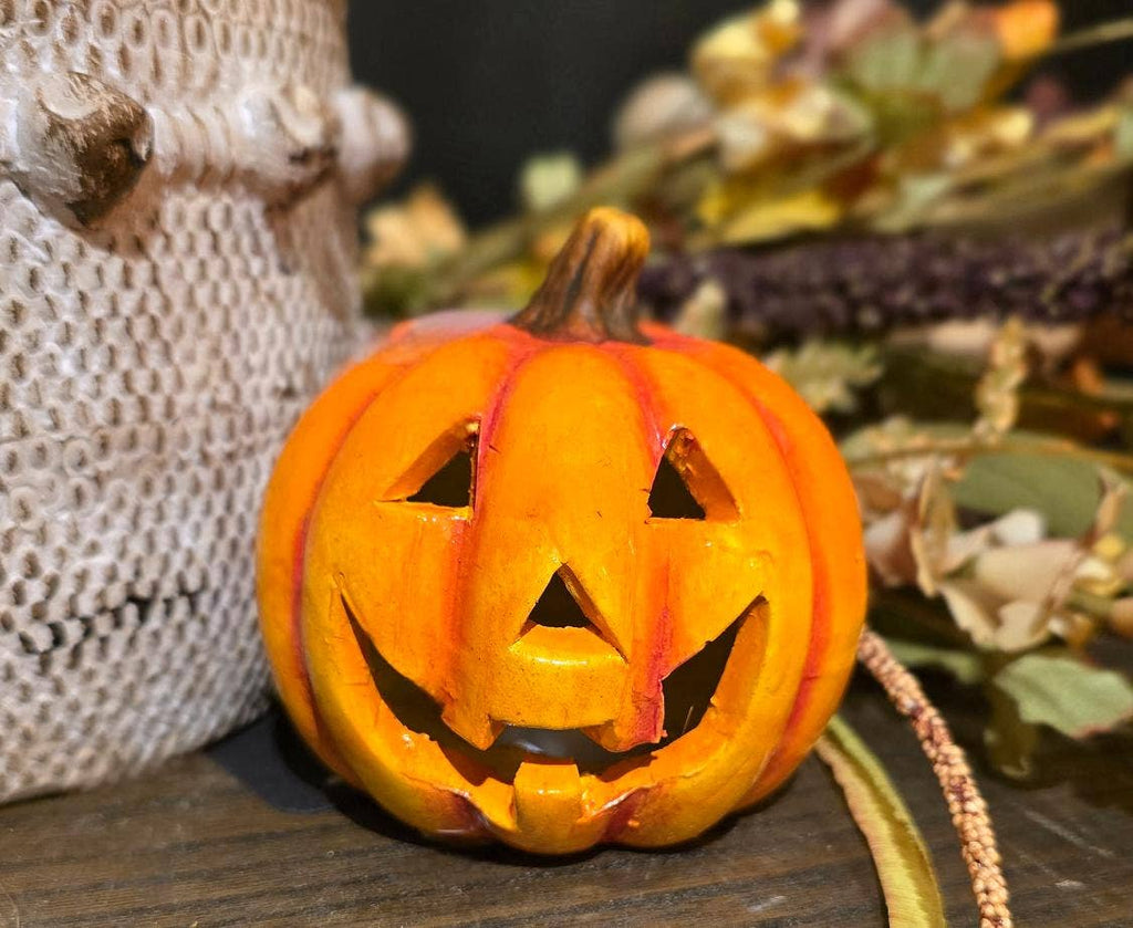 Flicker LED Jack-O-Lantern 3x3x3in