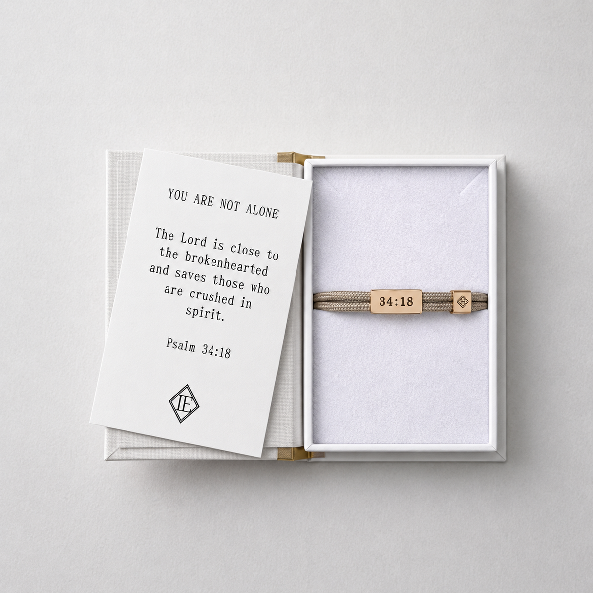 Sentiment Bracelet – You Are Not Alone | Psalm 34:18